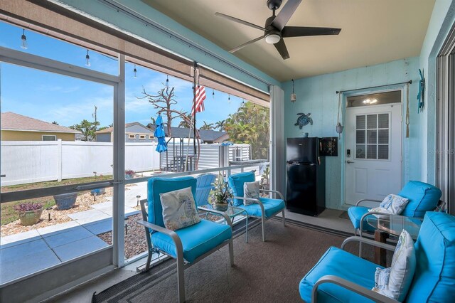 3116 SW 16th Pl, Cape Coral, FL 33914 - sunroom with a ceiling fan
