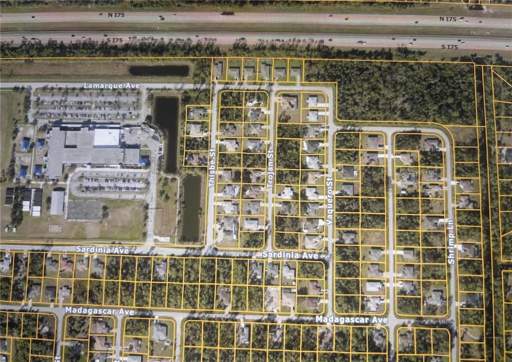 Shrimp Ln, North Port, FL 34286 - photo 3