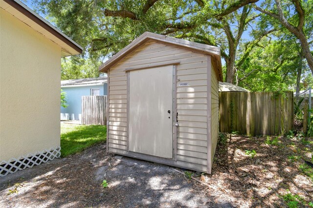 2626 E 38th Ave, Tampa, FL 33610 - photo 14