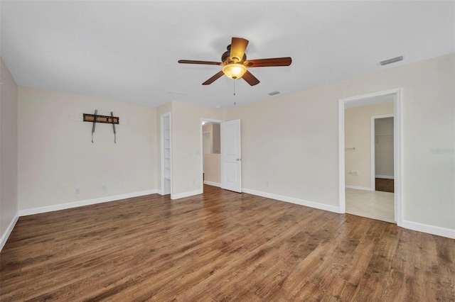 200 Valdiva St, Punta Gorda, FL 33983 - unfurnished room featuring wood finished floors and a ceiling fan