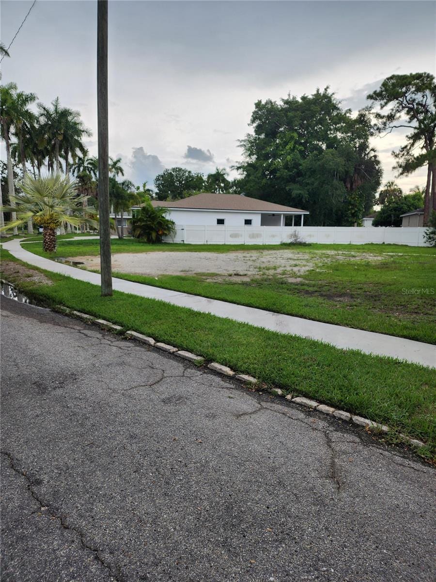 120 Brown St, Bradenton, FL 34208 - photo 3