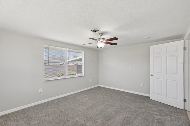 1107 Seneca Rd, Venice, FL 34293 - empty room with carpet floors, ceiling fan, and a textured ceiling