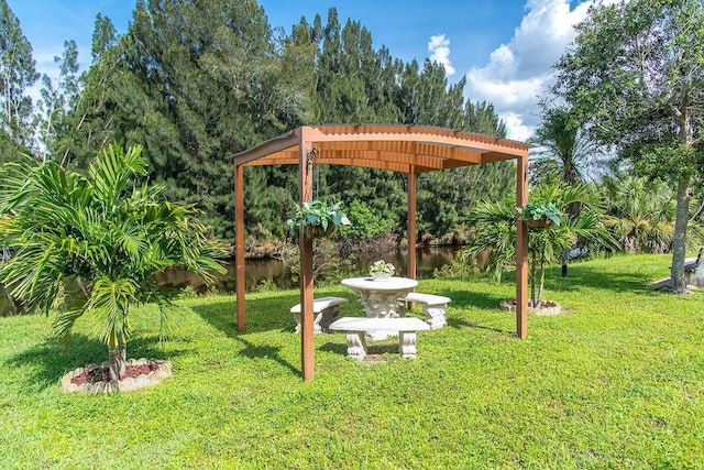 3116 Harbor Blvd Unit 3B, Port Charlotte, FL 33952 - view of green lawn