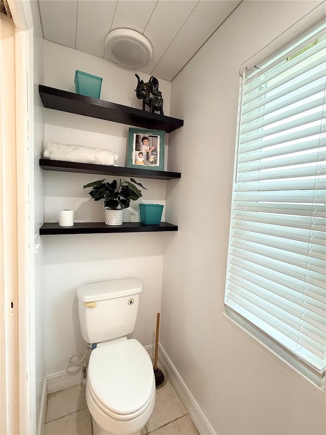 24 Charwood Cir, Lehigh Acres, FL 33936 - bathroom featuring tile patterned floors