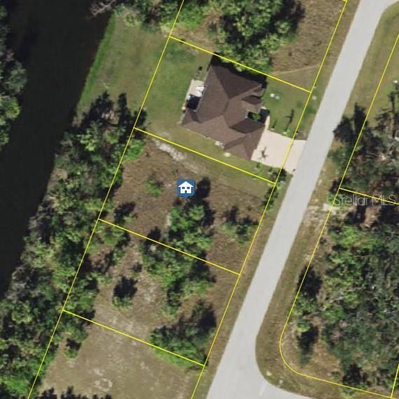 553 Pembroke Dr, Port Charlotte, FL 33954 - photo 1