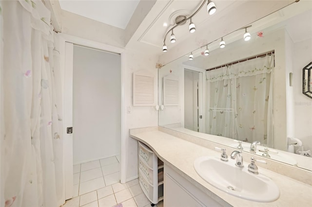 475 Whippoorwill Dr, Venice, FL 34293 - bathroom with vanity, tile patterned floors, and curtained shower