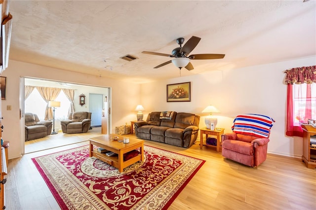 5585 Pendlewood Ln, Fort Myers, FL 33919 - photo 13