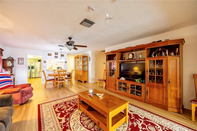 5585 Pendlewood Ln, Fort Myers, FL 33919 - photo 15