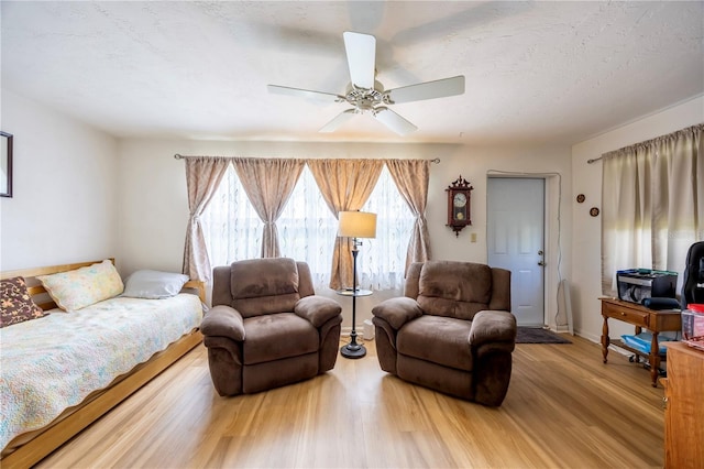 5585 Pendlewood Ln, Fort Myers, FL 33919 - photo 23