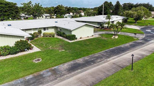 5585 Pendlewood Ln, Fort Myers, FL 33919 - photo 30