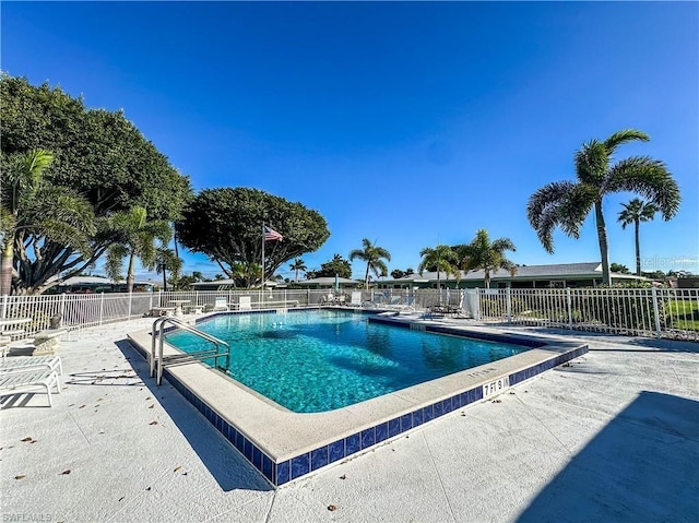 5585 Pendlewood Ln, Fort Myers, FL 33919 - photo 37