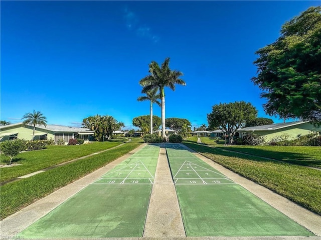 5585 Pendlewood Ln, Fort Myers, FL 33919 - photo 40