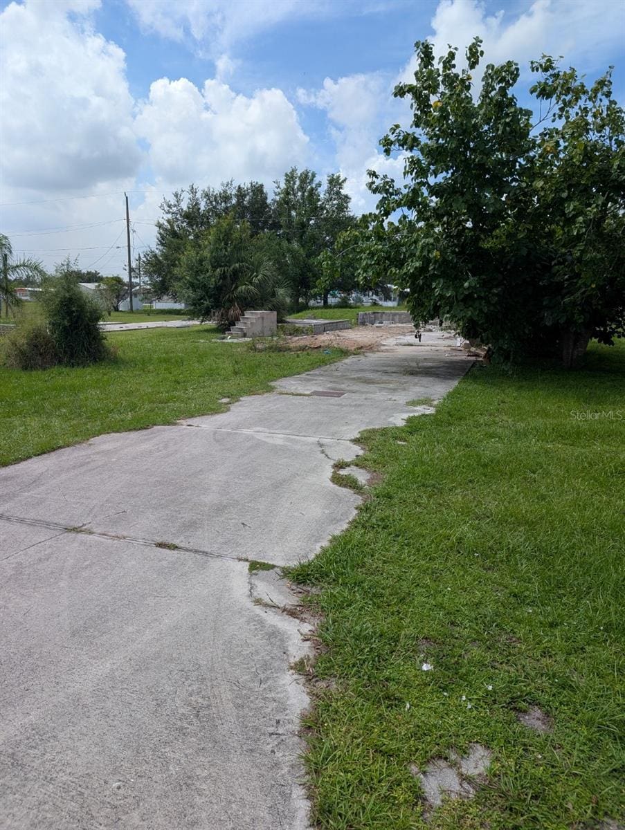 29181 Crawford Ave, Punta Gorda, FL 33982 - photo 3