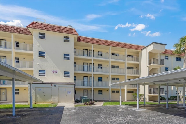 915 Beach Rd Unit 215, Siesta Key, FL 34242 - photo 2