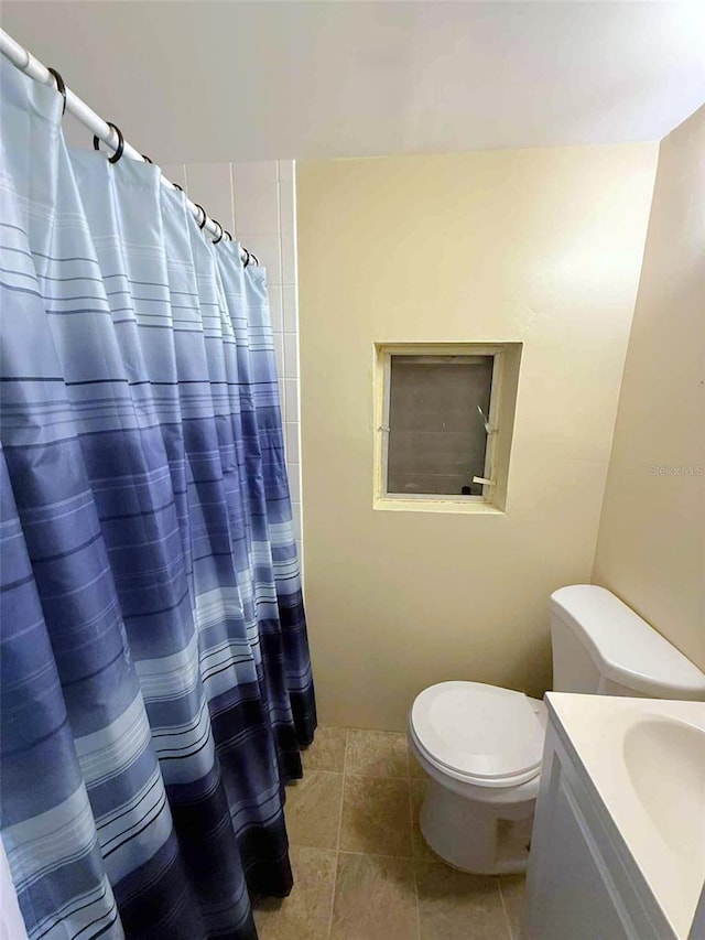 1426 Gary St, Punta Gorda, FL 33982 - full bath featuring vanity and curtained shower