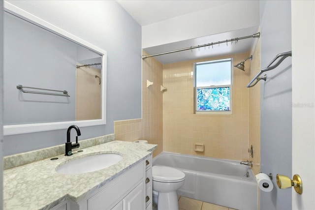572 Darwin Rd, Venice, FL 34293 - bathroom featuring vanity, shower / washtub combination, and tile patterned floors