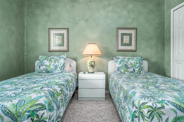 2103 Villaway E, Sebring, FL 33876 - bedroom featuring carpet