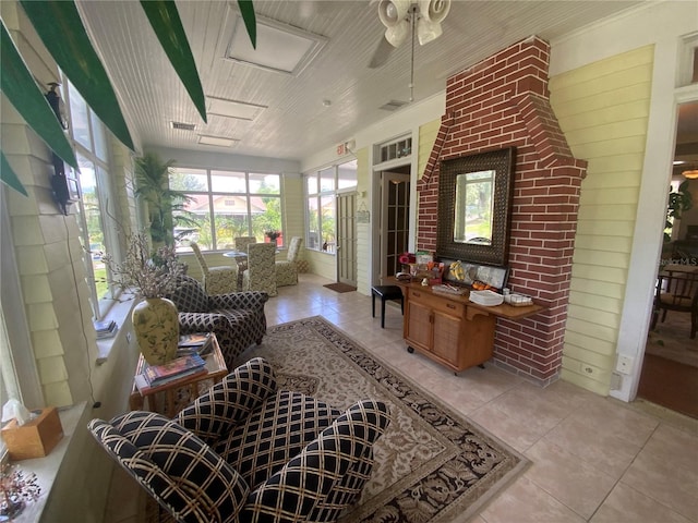 606 E Oak St, Arcadia, FL 34266 - sunroom / solarium featuring tile patterned floors