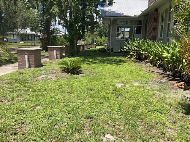 606 E Oak St, Arcadia, FL 34266 - view of grassy yard