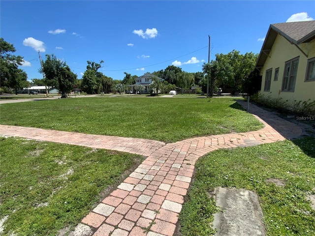 606 E Oak St, Arcadia, FL 34266 - view of green lawn