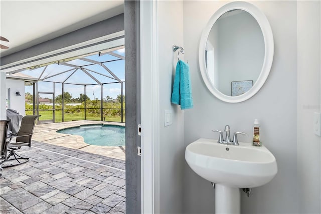 13416 Trascoro Ln, Port Charlotte, FL 33981 - bathroom featuring a sink