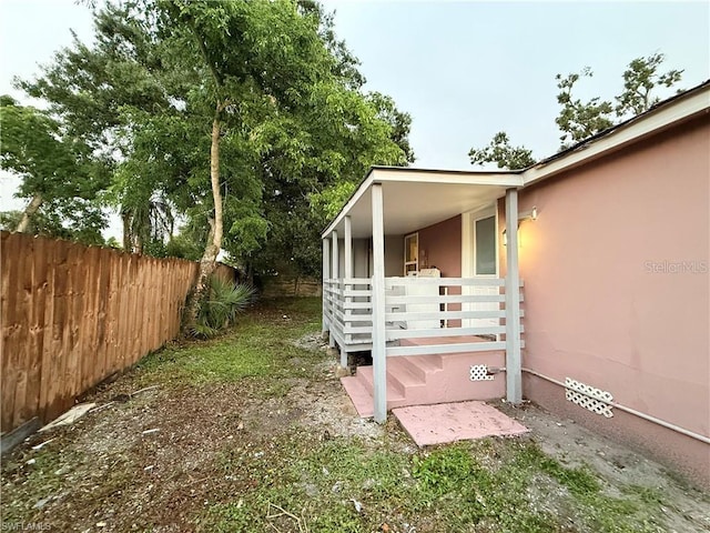 3902 Locust Ave, Sarasota, FL 34234 - view of yard
