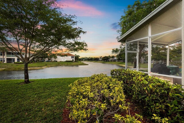 1064 Hampton Cir Unit 54, Naples, FL 34105 - photo 30