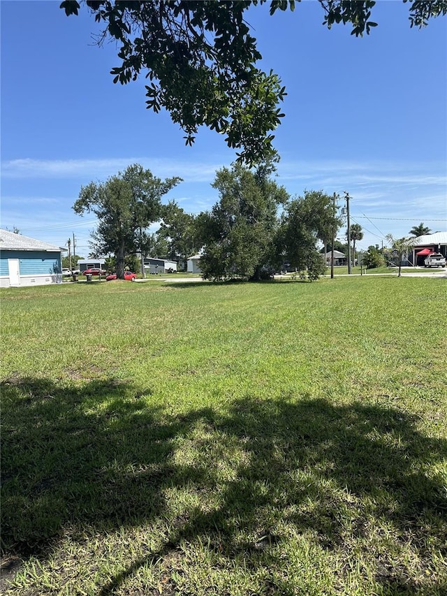 413 E Henry St, Punta Gorda, FL 33950 - photo 12
