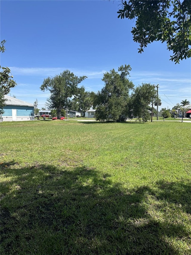 413 E Henry St, Punta Gorda, FL 33950 - photo 15