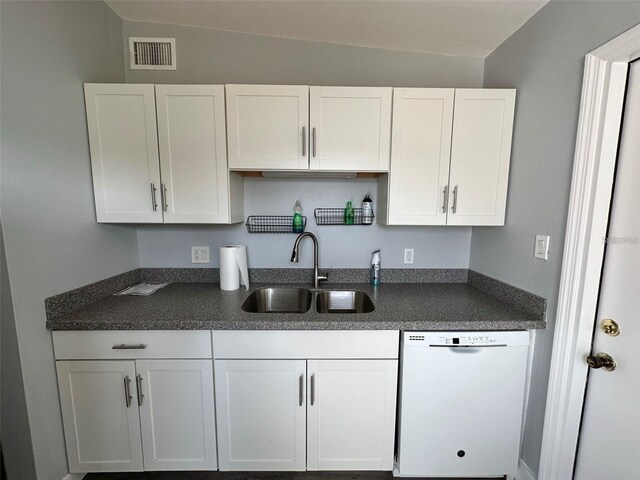 3436 Lucerne Ter, Port Charlotte, FL 33952 - photo 4