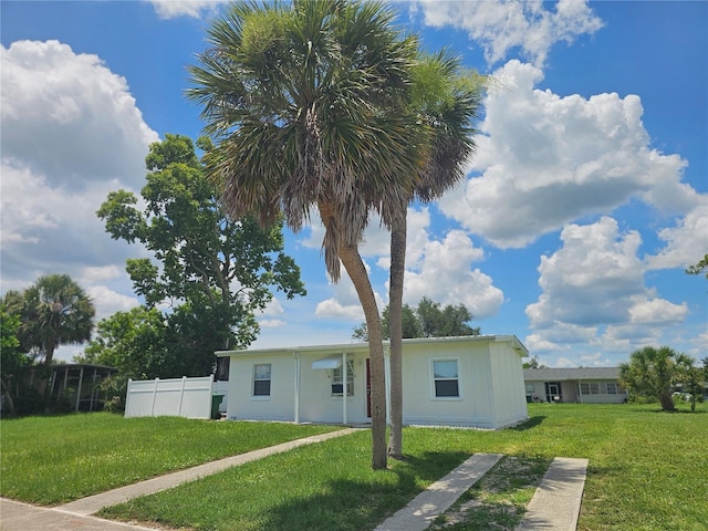 21552 Holdern Ave, Port Charlotte, FL 33952 - view of front of house