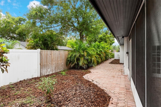 11772 96th Pl, Seminole, FL 33772 - view of yard