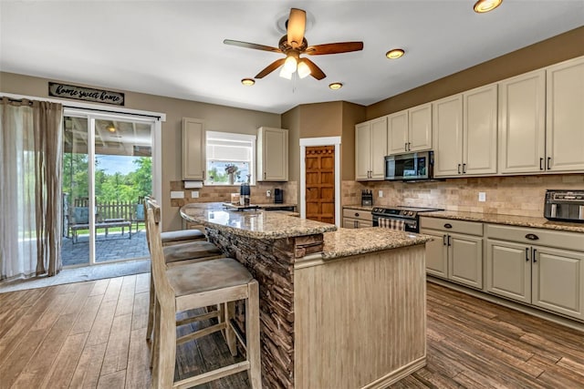 2724 Suncoast Lakes Blvd, Punta Gorda, FL 33980 - photo 13