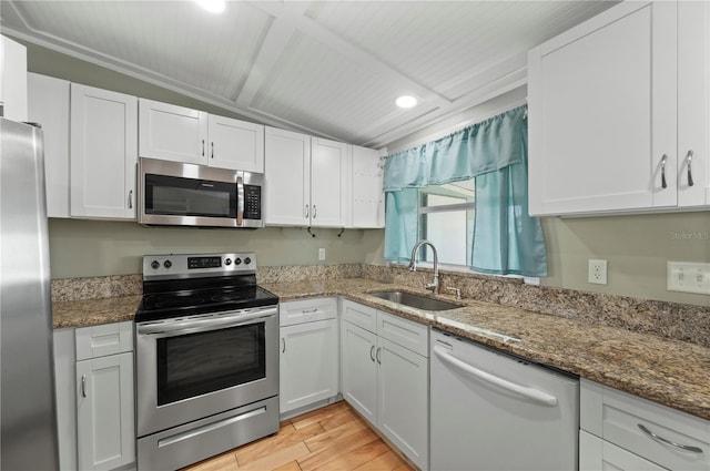 4220 Deltona Dr, Punta Gorda, FL 33950 - photo 16
