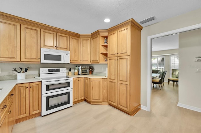 1569 Waterford Dr, Venice, FL 34292 - photo 9