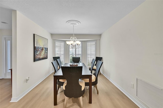 1569 Waterford Dr, Venice, FL 34292 - photo 6