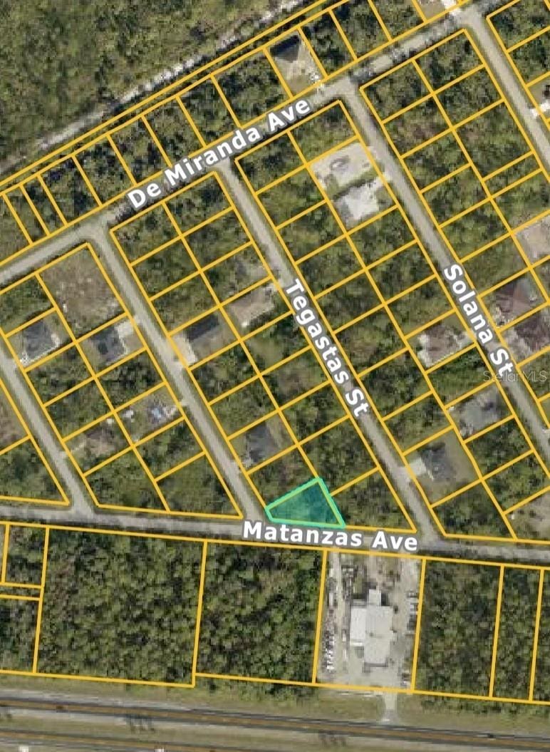 Vespucius St, North Port, FL 34287 - photo 3