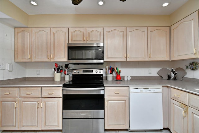 2 Pirates Ln Unit 21C, Punta Gorda, FL 33955 - photo 14