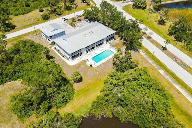 bird's eye view featuring a water view