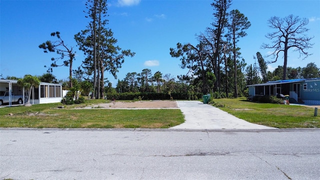 Listing photo 2 for 3111 Goldfinch Ter, Englewood FL 34224