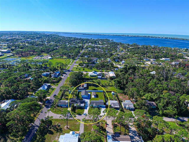 bird's eye view featuring a water view