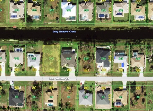 Listing photo 2 for 254 Long Meadow Ln, Rotonda West FL 33947