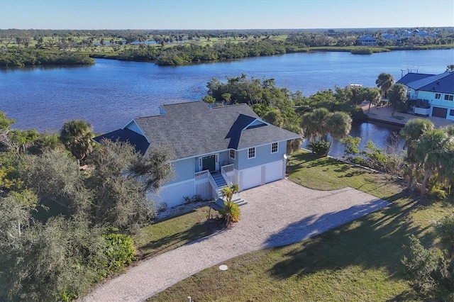 bird's eye view featuring a water view