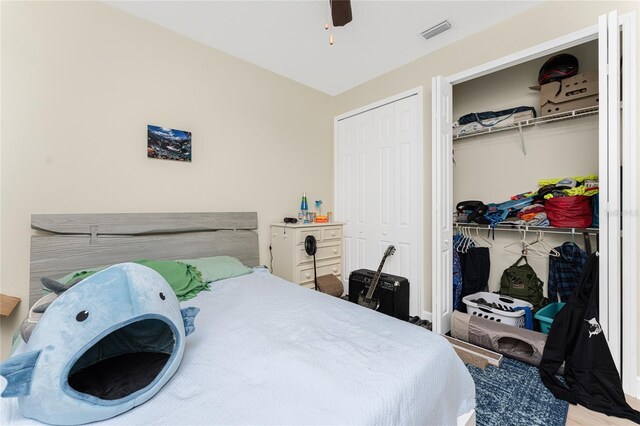 bedroom with ceiling fan