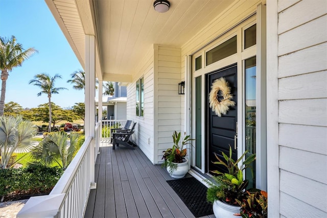 entrance to property with covered porch