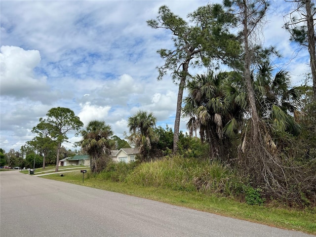 Listing photo 3 for Rice Ter, North Port FL 34286