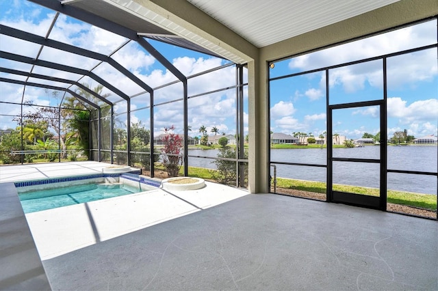 view of pool featuring a water view