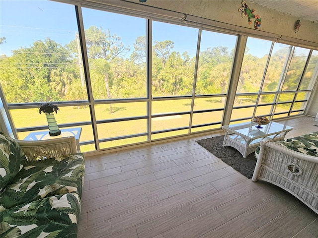 sunroom / solarium with a healthy amount of sunlight