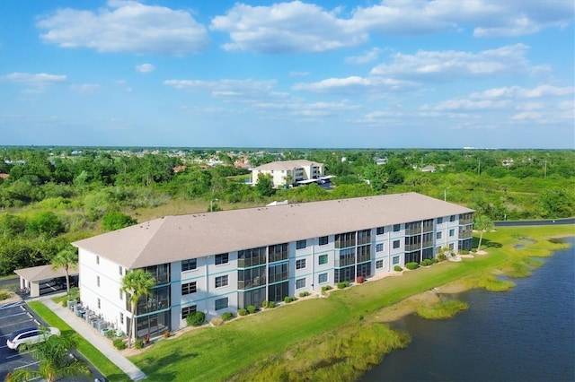 bird's eye view with a water view