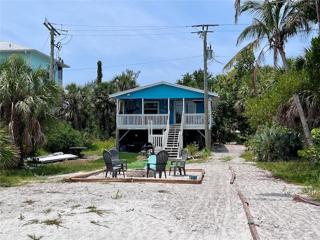 view of front of house